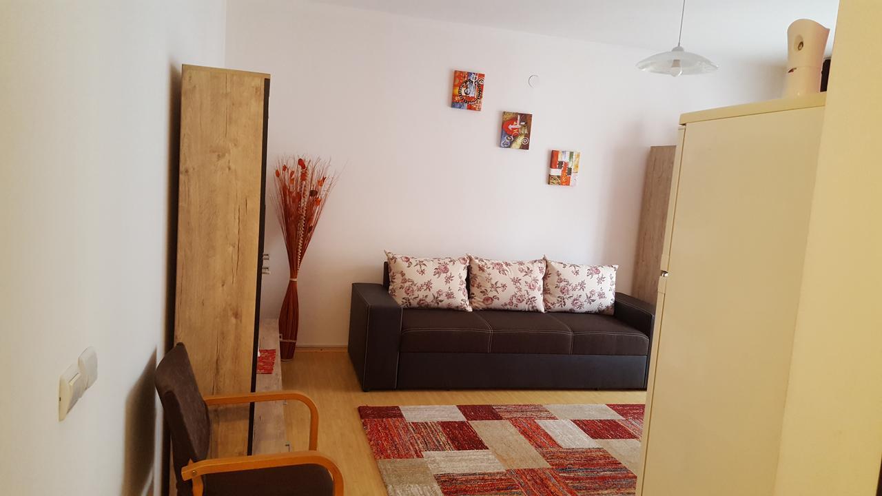 Apartament Maria 플로레스티 외부 사진